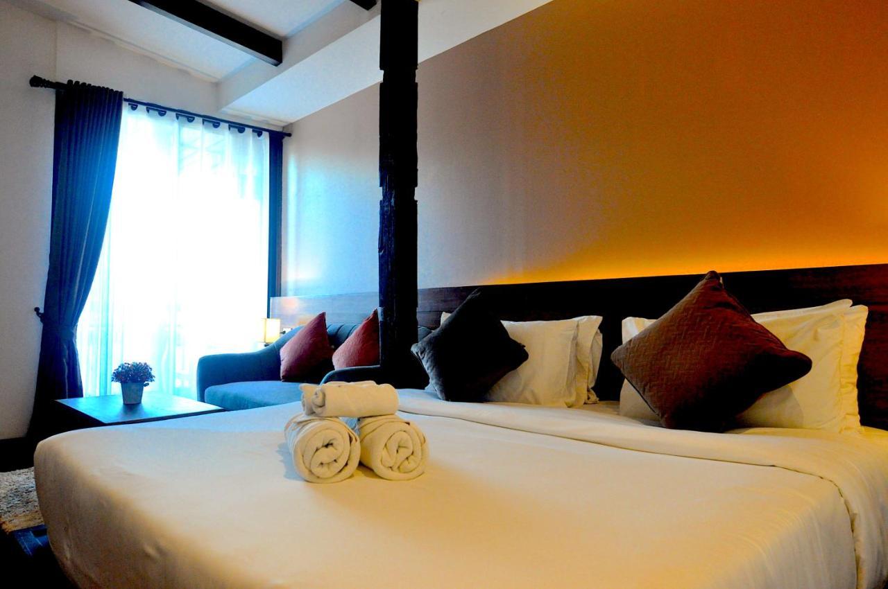 Hotel The Eight Ratvithi House Čiang Mai Exteriér fotografie